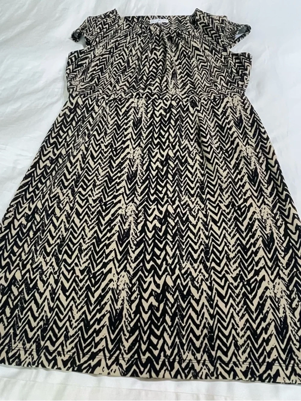 Olivia‎ Matthews Chevron Midi Dress Vintage